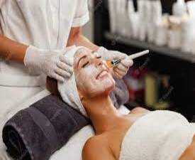 Online Course Certificate in Senior Aesthetic Skin Technician