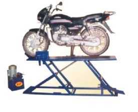 Two Wheeler Mechanic Course