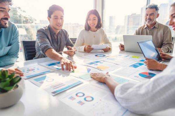 Online Course Certified Tourism Regulatory & Policy Analyst